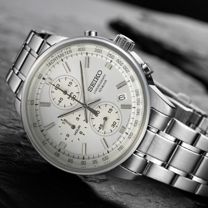 Seiko SSB375P1 Quartz Chronograph Silver Dial Hardlex Crystal Glass  Silver-Tone Stainless Steel Men's Watch