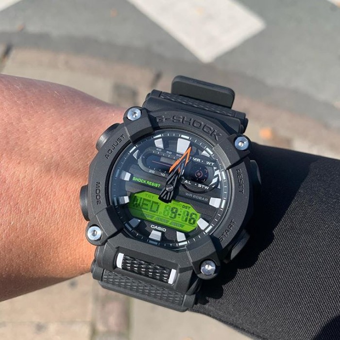 OFFICIAL WARRANTY) Casio G-Shock GA-900E-1A3 Heavy Duty Digital-Analog  Black Resin Band +