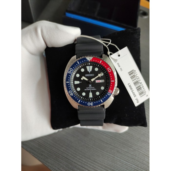 Seiko SRPE95K1 Prospex Turtle Automatic Diver's 200M Black Dial Black  Silicone Men's Watch (Old Model Number