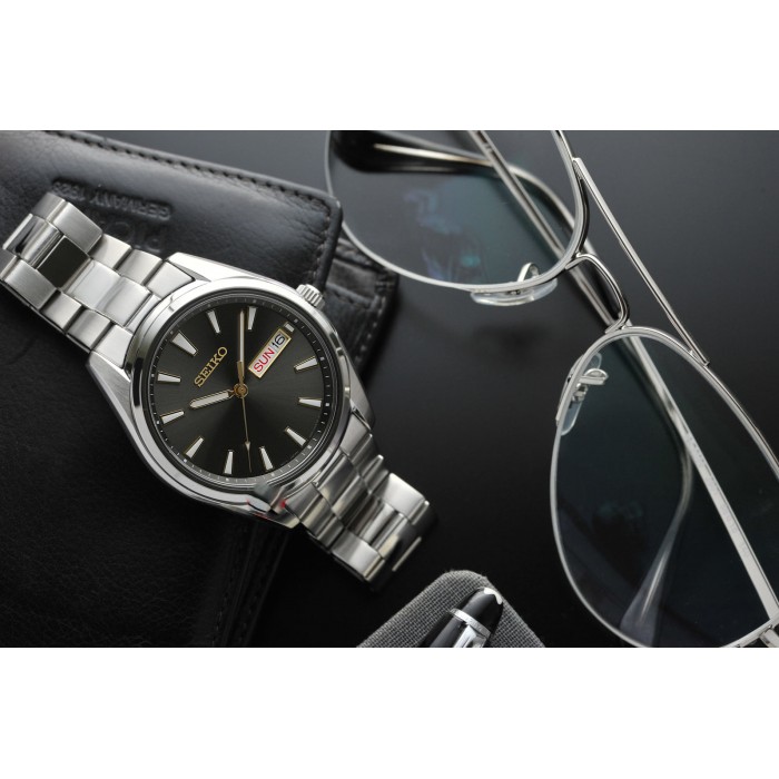 Seiko SUR343P1 Quartz Grey Dial Sapphire Crystal Glass Stainless Steel  Men's Watch