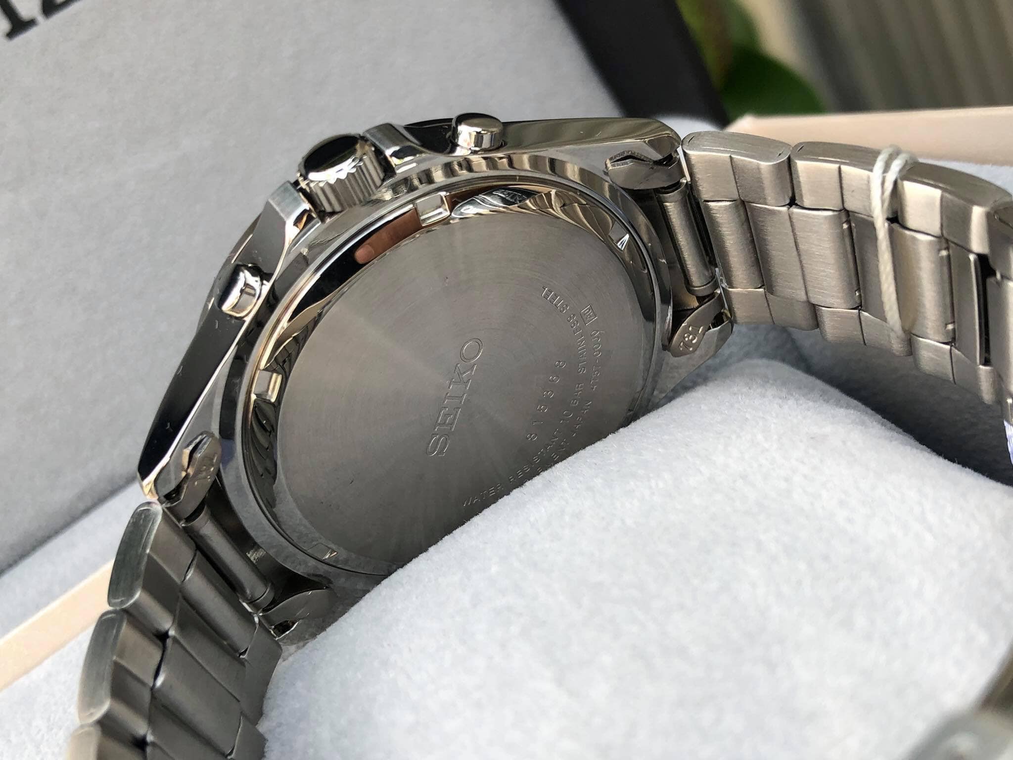 Seiko SKS627P1 Quartz Chronograph Black Dial Hardlex Crystal Glass  Silver-Tone Stainless Steel Men's Watch