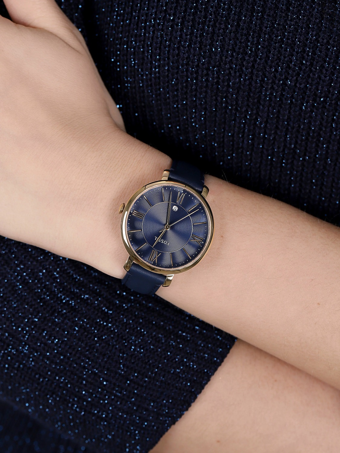 Gold-Tone Case Navy Leather Strap 